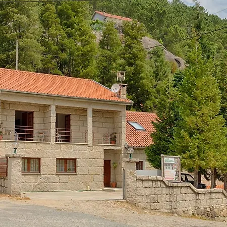 Casa Baranda Pensión *